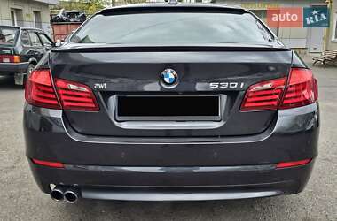 Седан BMW 5 Series 2012 в 