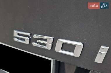 Седан BMW 5 Series 2012 в 