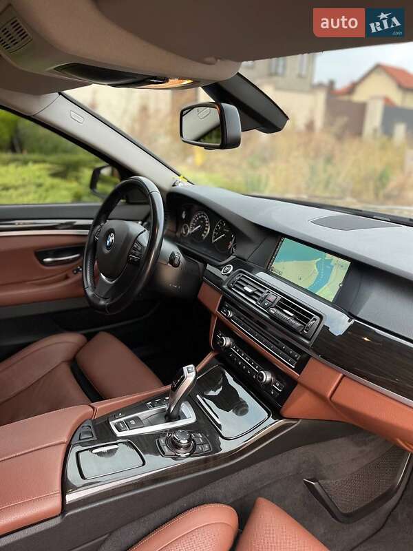 Седан BMW 5 Series 2012 в Одессе