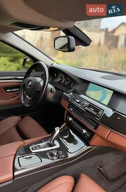 Седан BMW 5 Series 2012 в 