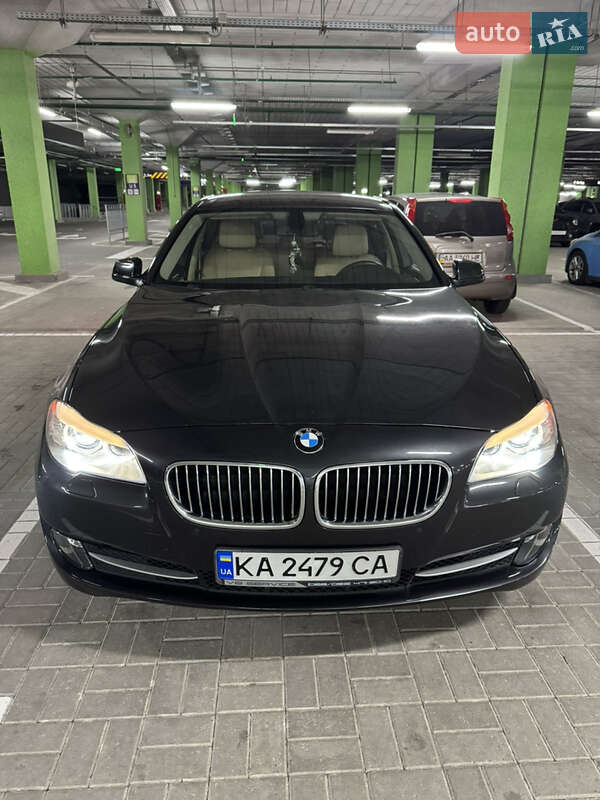 BMW 5 Series 2011