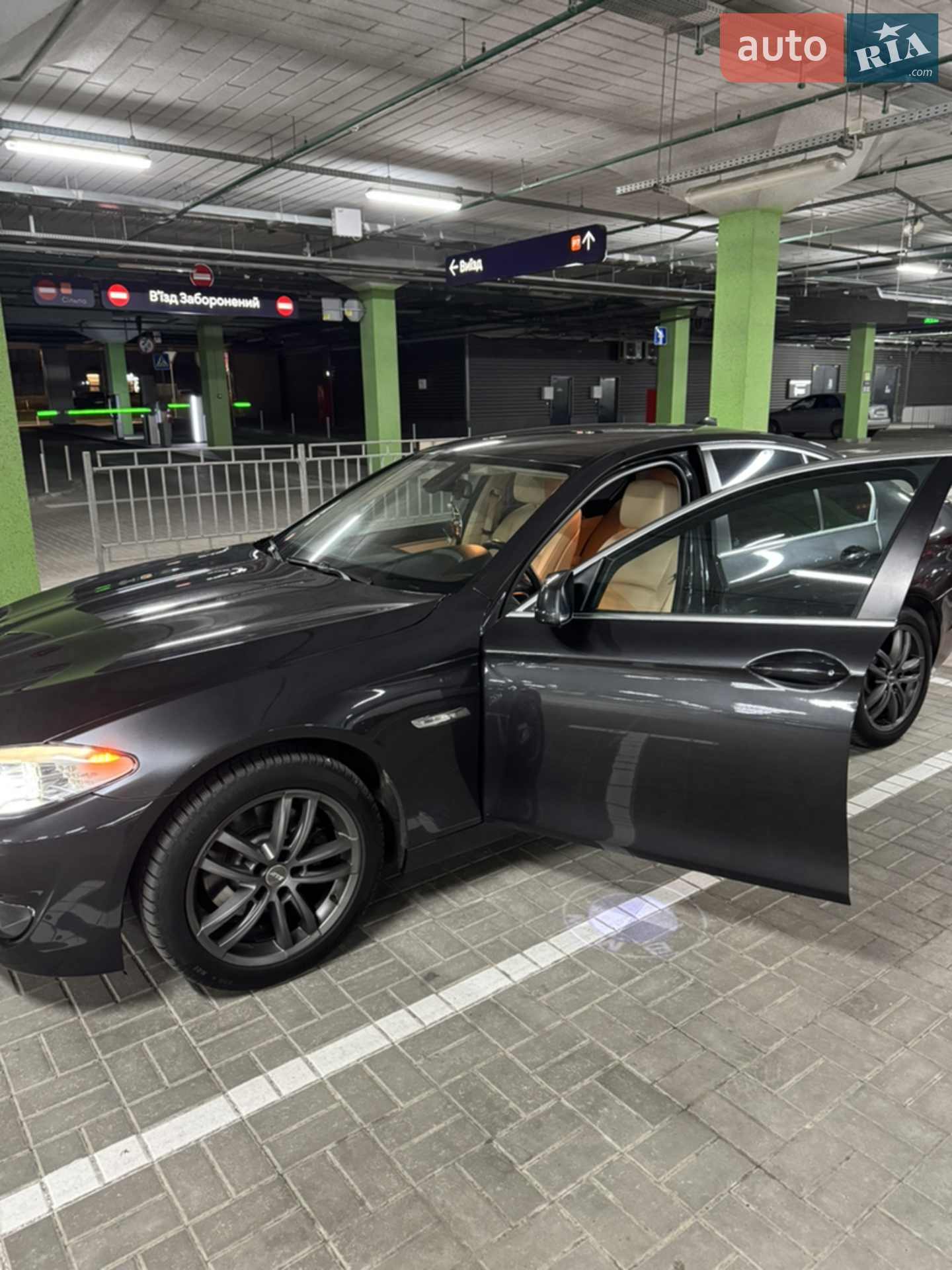2011 BMW 5er - мініатюра 8