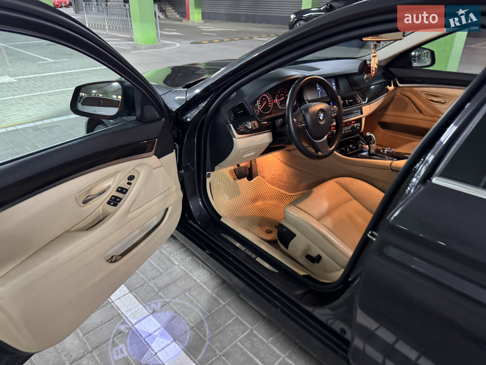 2011 BMW 5er - мініатюра 39