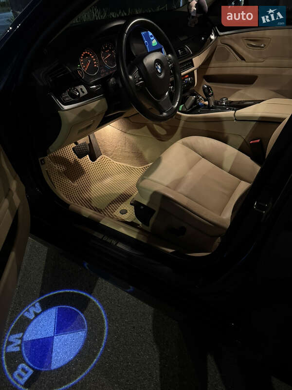 Седан BMW 5 Series 2011 в Киеве