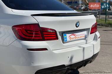 Седан BMW 5 Series 2012 в 