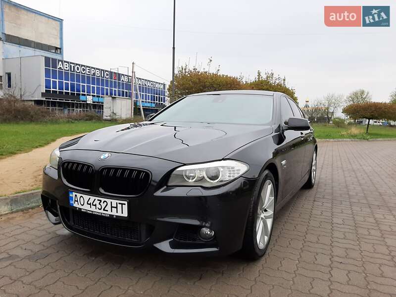 Седан BMW 5 Series 2011 в 
