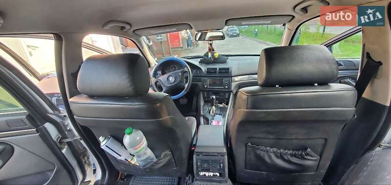 Седан BMW 5 Series 2003 в Львові