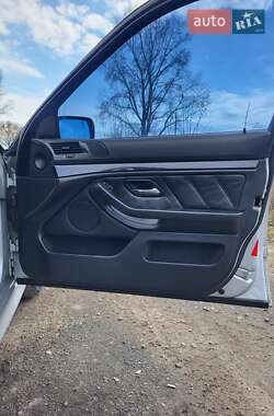 Седан BMW 5 Series 1999 в 