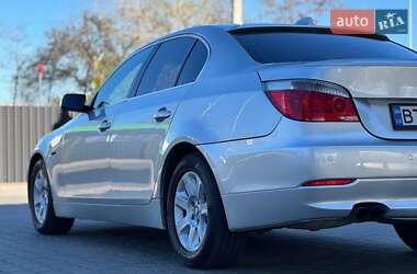 Седан BMW 5 Series 2005 в 