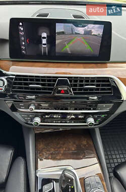 Седан BMW 5 Series 2017 в 