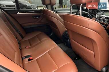 Седан BMW 5 Series 2013 в 