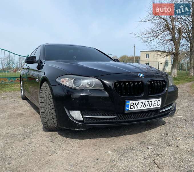 Седан BMW 5 Series 2010 в Сумах