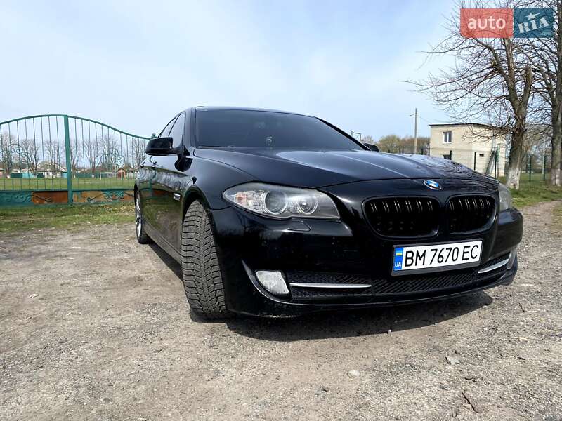Седан BMW 5 Series 2010 в Сумах