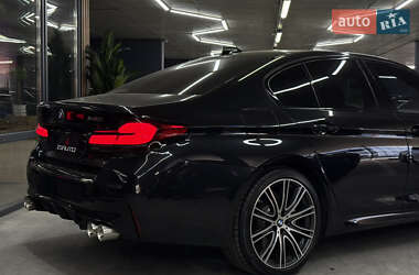 Седан BMW 5 Series 2017 в 