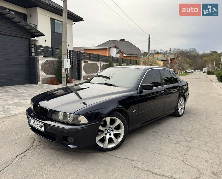 Седан BMW 5 Series 2001 в 
