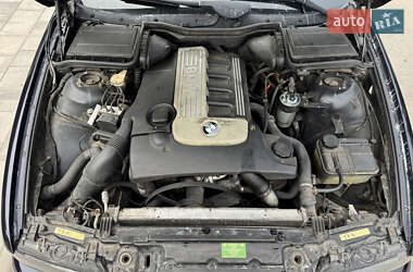 Седан BMW 5 Series 2001 в 