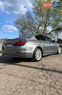 Седан BMW 5 Series 2010 в 