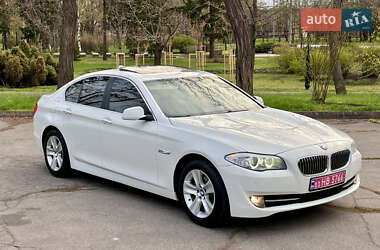Седан BMW 5 Series 2012 в 