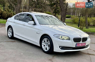 Седан BMW 5 Series 2012 в 