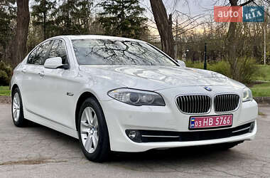 Седан BMW 5 Series 2012 в 