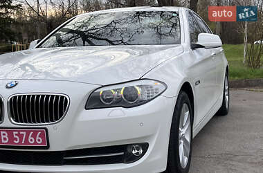 Седан BMW 5 Series 2012 в 