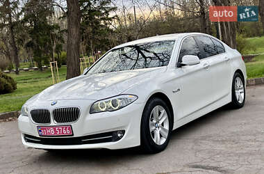 Седан BMW 5 Series 2012 в 