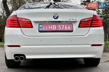 Седан BMW 5 Series 2012 в 