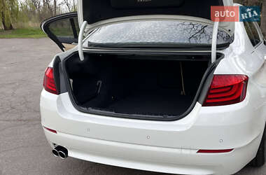 Седан BMW 5 Series 2012 в 