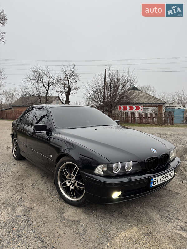 Седан BMW 5 Series 2002 в 