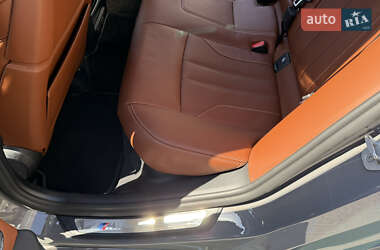 Седан BMW 5 Series 2021 в 