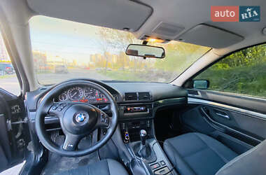 Седан BMW 5 Series 2000 в 