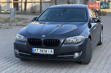Седан BMW 5 Series 2010 в 