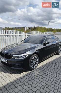 Седан BMW 5 Series 2017 в Львове
