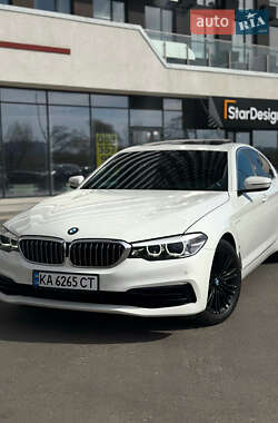Седан BMW 5 Series 2018 в Киеве