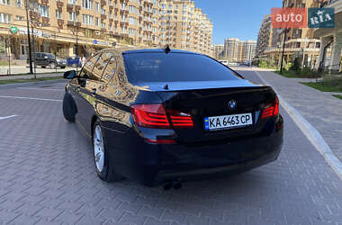 Седан BMW 5 Series 2011 в 