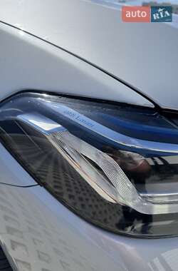 Седан BMW 5 Series 2020 в 