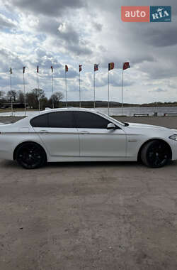 Седан BMW 5 Series 2016 в 