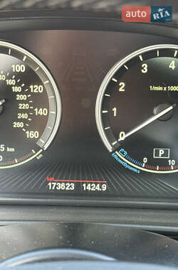Седан BMW 5 Series 2016 в 