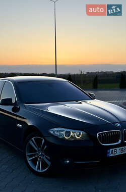 Седан BMW 5 Series 2012 в 