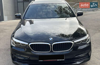 Седан BMW 5 Series 2017 в Харькове