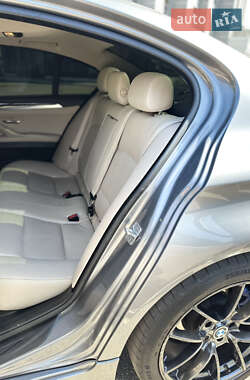 Седан BMW 5 Series 2012 в 