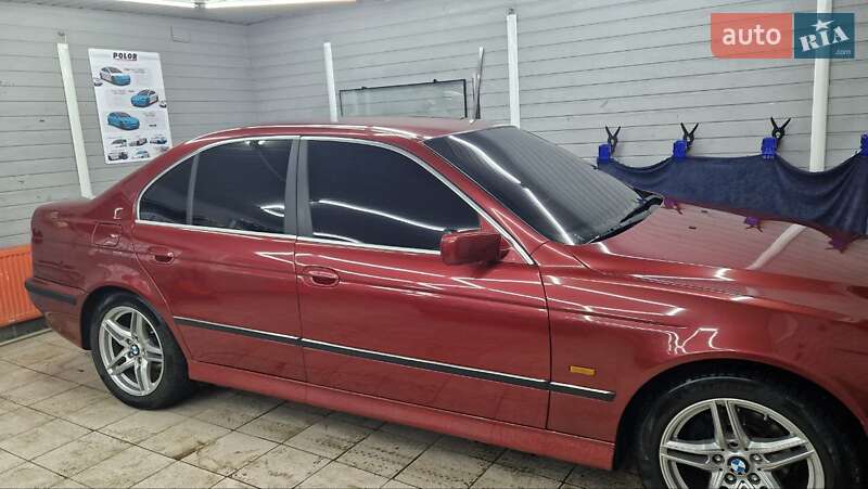 Седан BMW 5 Series 1997 в Запоріжжі