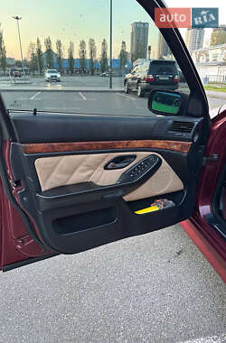 Седан BMW 5 Series 1998 в 