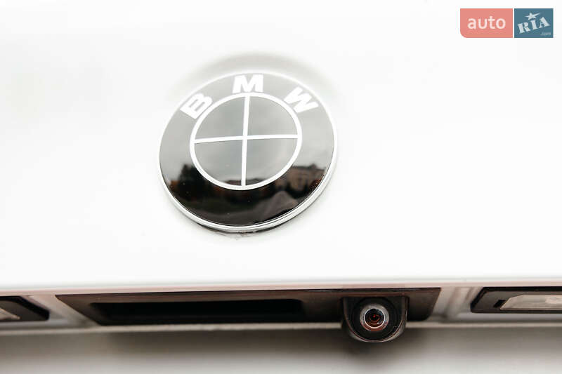 Седан BMW 5 Series 2015 в Києві