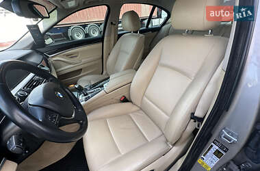 Седан BMW 5 Series 2015 в 