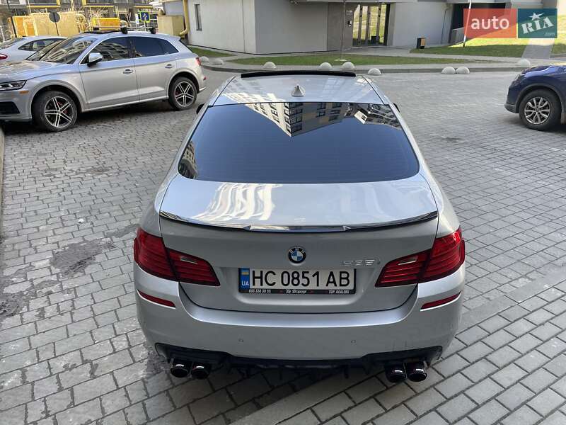 Седан BMW 5 Series 2014 в Львові