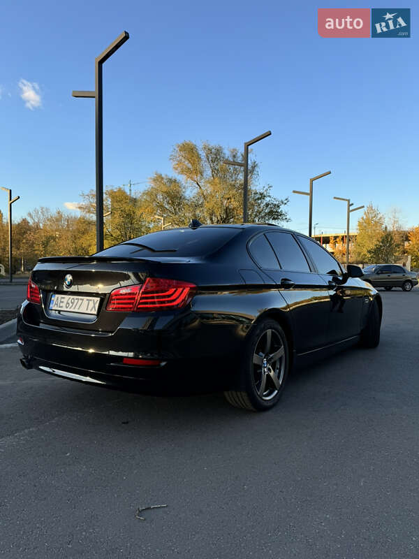 Седан BMW 5 Series 2013 в Днепре