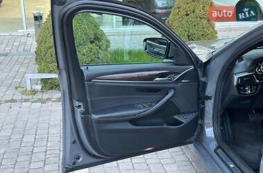 Седан BMW 5 Series 2017 в 