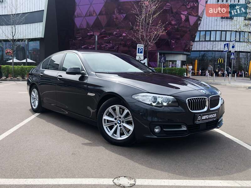 BMW 5 Series 2016