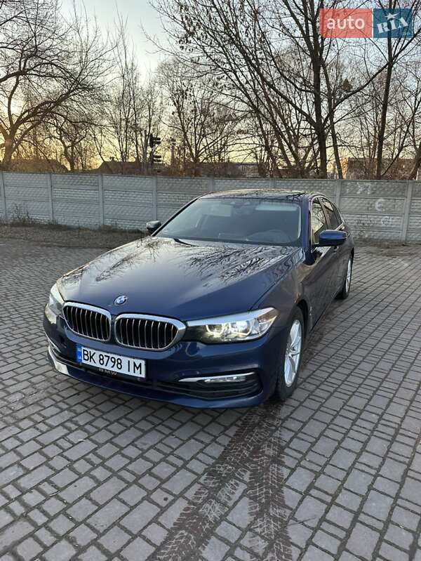 Седан BMW 5 Series 2018 в Костополе